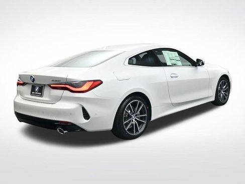 New 2026 BMW 430i xDrive Coupe w/ Premium Package AWD/4WD image 4