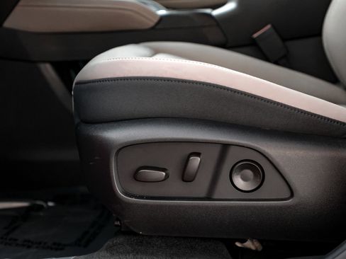 New 2026 GMC Terrain Elevation w/ Elevation Premium Package image 13