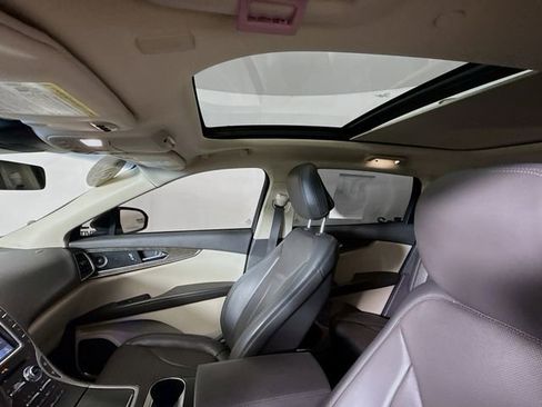 Used 2020 Lincoln Nautilus Reserve w/ Equipment Group 201A image 21