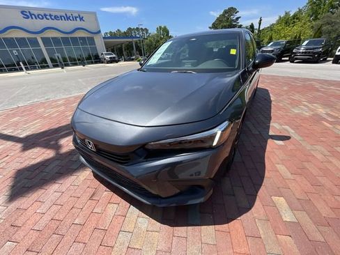 Used 2024 Honda Civic Sport image 26