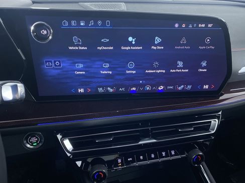 New 2026 Chevrolet Traverse RS w/ LPO, Floor Liner Package image 5