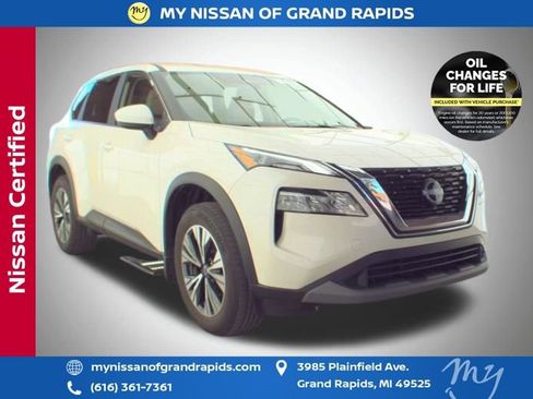 Used 2023 Nissan Rogue SV AWD/4WD image 1