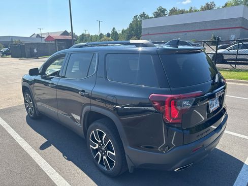 Used 2021 GMC Acadia SLT w/ Elevation Edition AWD/4WD image 2