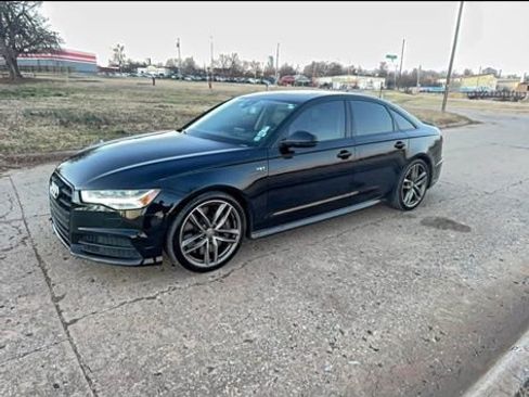 Used 2016 Audi S6 Prestige w/ Prestige Package image 4