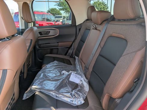 New 2025 Ford Bronco Sport Outer Banks w/ Outer Banks Tech Package+ AWD/4WD image 56