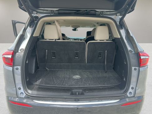 Used 2020 Buick Enclave Essence FWD image 20