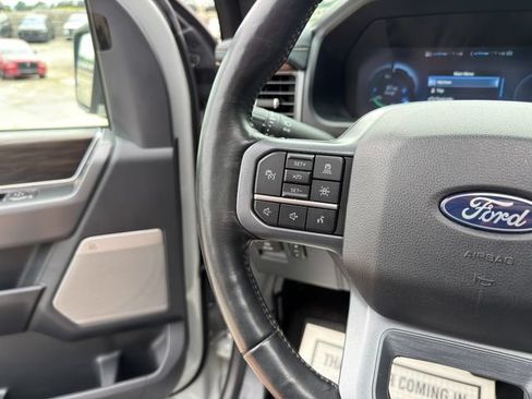 Used 2024 Ford F150 Lightning Lariat AWD/4WD image 49