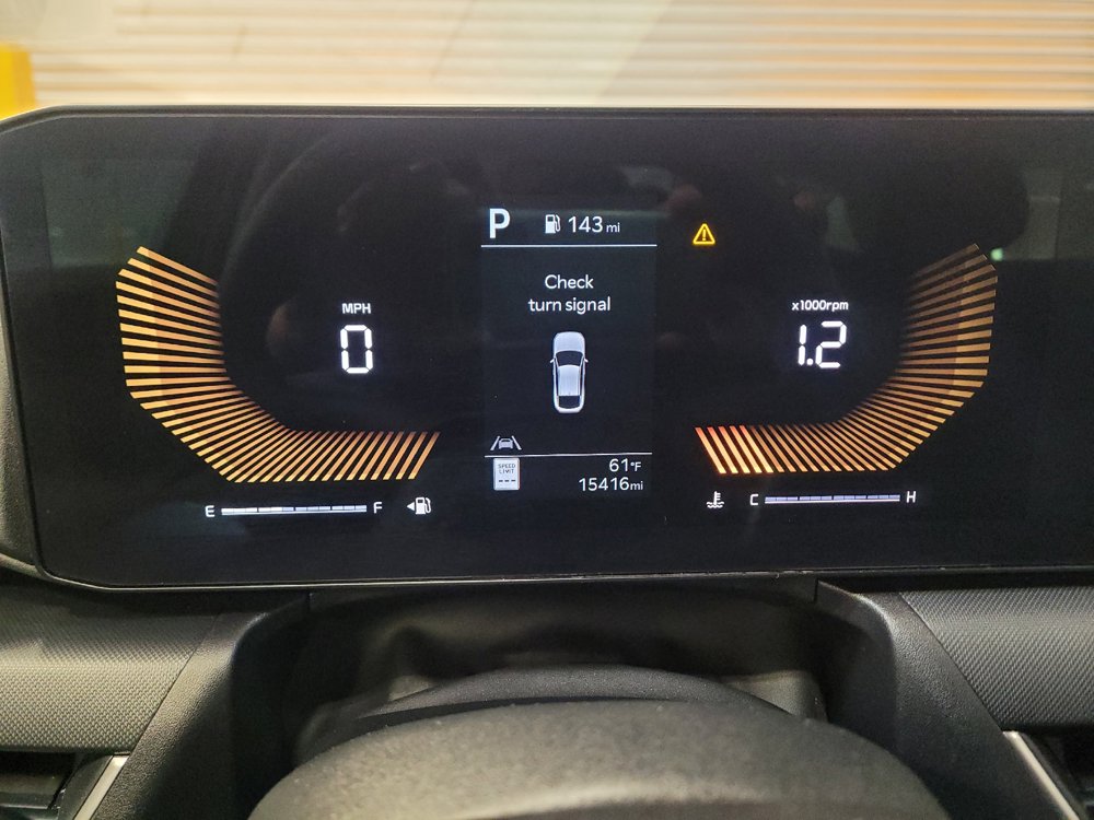 Used 2025 Kia K4 FWD image 23