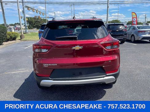 Used 2023 Chevrolet TrailBlazer LT w/ Convenience Package AWD/4WD image 4