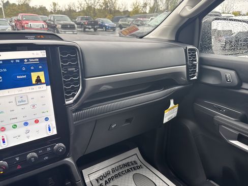 New 2025 Ford Ranger XLT w/ Technology Package image 23