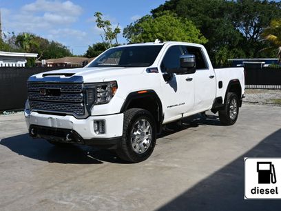 Used 2023 GMC Sierra 2500 Denali w/ Denali Ultimate Package