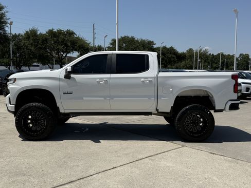 Used 2019 Chevrolet Silverado 1500 LT w/ Texas Edition RWD image 8