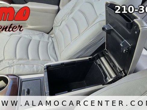 Used 2013 Toyota Camry XLE FWD image 36