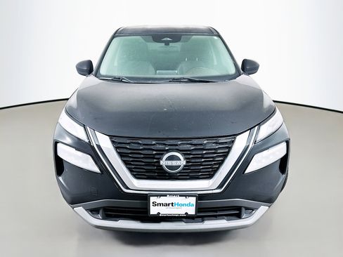 Used 2023 Nissan Rogue SV w/ SV Premium Package image 2