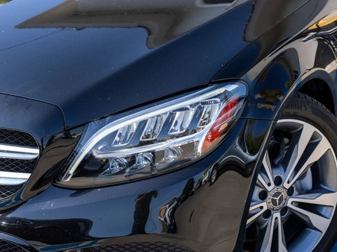 Used 2020 Mercedes-Benz C 300 Sedan image 8