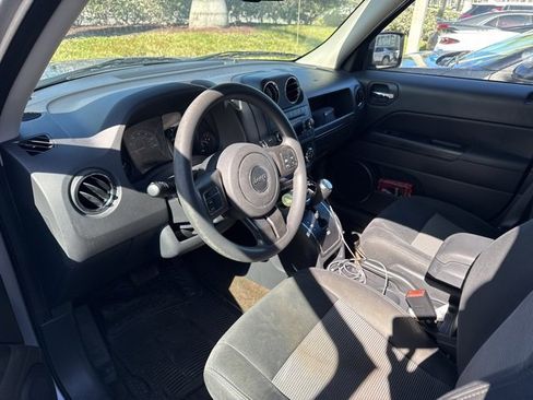 Used 2016 Jeep Patriot Sport w/ Power Value Group image 5