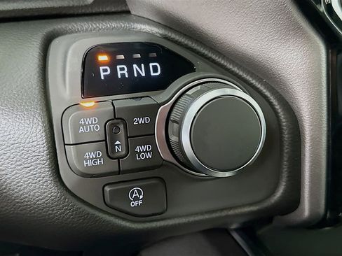 New 2026 RAM 1500 Big Horn AWD/4WD image 23