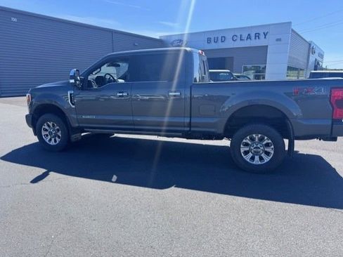 Used 2019 Ford F350 Platinum w/ Platinum Ultimate Package AWD/4WD image 8