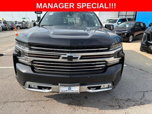 Used 2019 Chevrolet Silverado 1500 High Country w/ Max Trailering Package AWD/4WD image 3