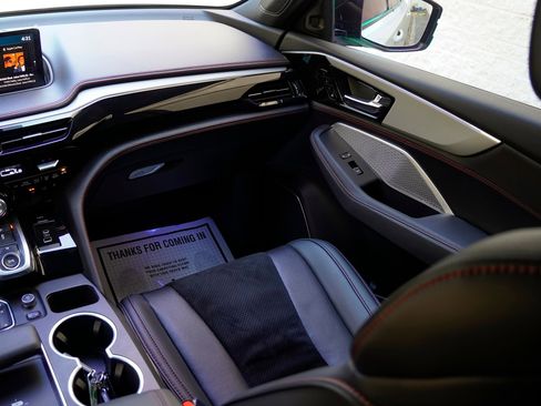 Used 2023 Acura MDX A-Spec image 24