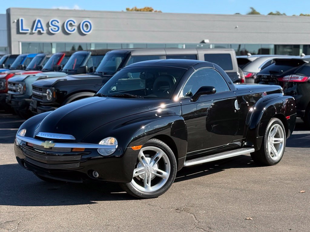 Used 2003 Chevrolet SSR w/ Preferred Equipment Group RWD 360° Tour