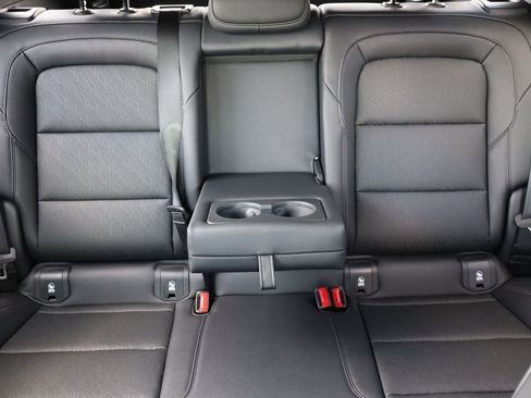 New 2026 Chevrolet Equinox LT AWD/4WD image 35