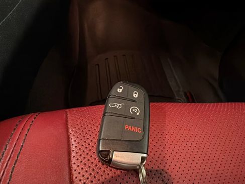 Used 2017 Dodge Durango R/T w/ Trailer Tow Group IV AWD/4WD image 40