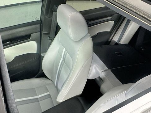 Used 2025 Honda Civic Sport image 33