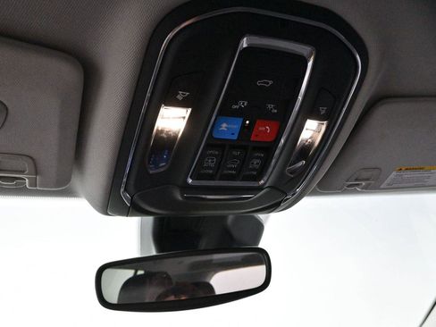 Used 2022 Jeep Grand Cherokee Limited AWD/4WD image 27