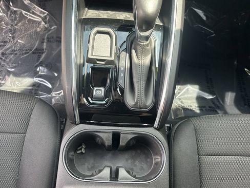 Used 2024 GMC Canyon Elevation w/ Convenience Package RWD image 21