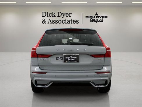 Certified 2025 Volvo XC60 T8 Ultra w/ Protection Package Premier image 4