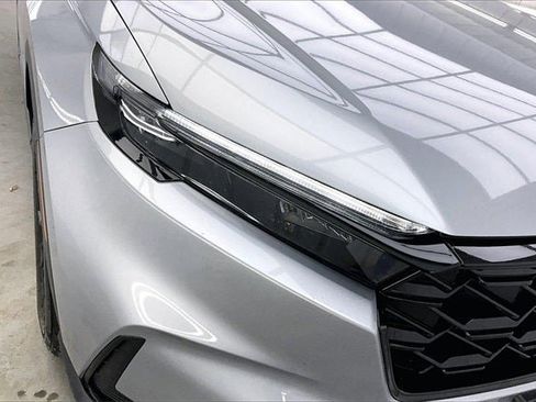 Certified 2025 Honda CR-V Sport image 26