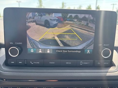 Used 2024 Honda Accord EX image 18