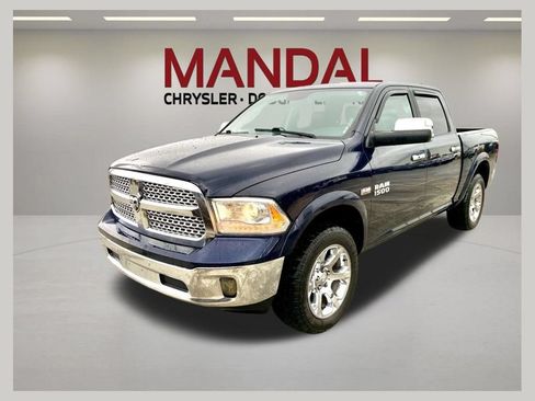 Used 2018 RAM 1500 Laramie w/ Convenience Group AWD/4WD image 1