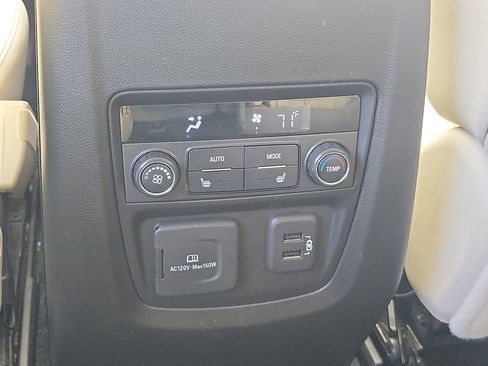 Used 2023 Buick Enclave Avenir w/ Trailering Package, 5000 lbs. image 24