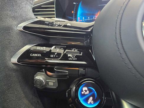 New 2026 Mercedes-Benz GLE 63 AMG S image 34