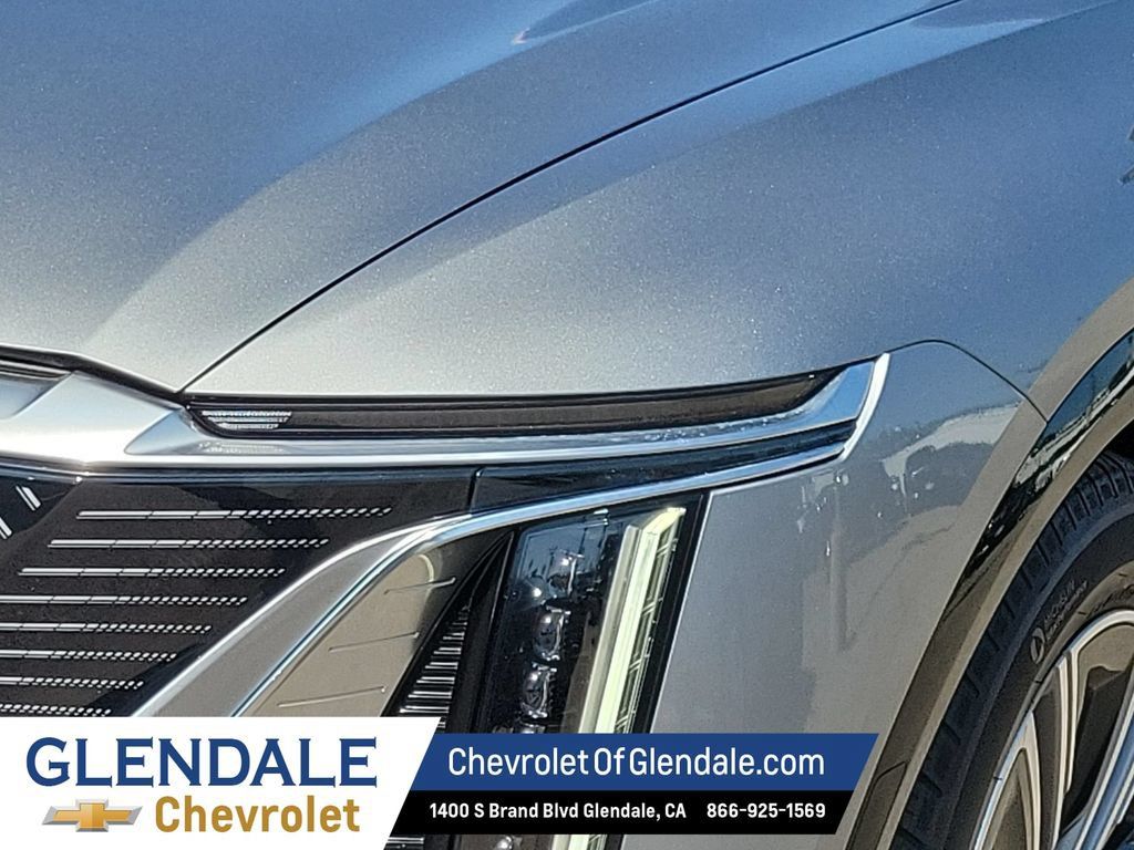 Used 2024 Cadillac Lyriq Luxury RWD image 9