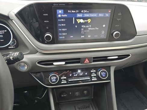 Used 2022 Hyundai Sonata SEL w/ Convenience Package image 37