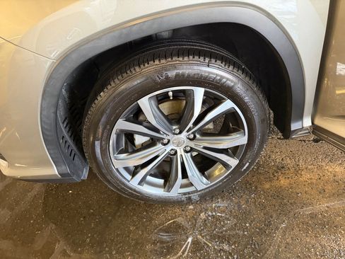Used 2017 Lexus RX 350 AWD w/ Premium Package image 31
