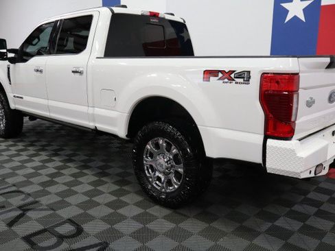 Used 2022 Ford F250 King Ranch w/ King Ranch Ultimate Package AWD/4WD image 11