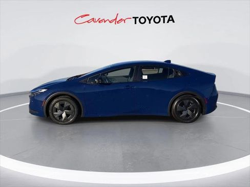 Certified 2024 Toyota Prius LE FWD image 5