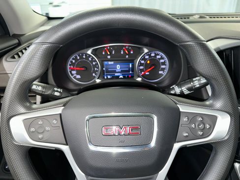 Certified 2023 GMC Terrain SLE w/ Driver Convenience Package image 7