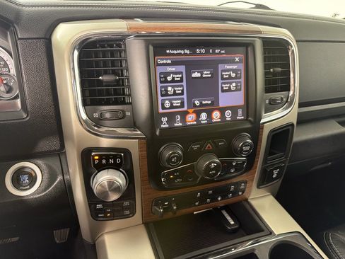 Used 2015 RAM 1500 Laramie w/ Convenience Group AWD/4WD image 13