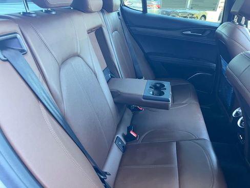 Used 2022 Alfa Romeo Stelvio Ti image 29