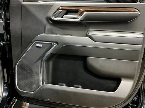 Certified 2024 Chevrolet Silverado 1500 LT Trail Boss w/ Convenience Package II AWD/4WD image 28