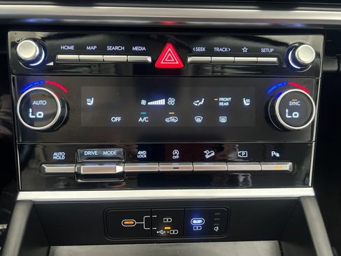 Used 2026 Hyundai Santa Fe SEL AWD/4WD image 66