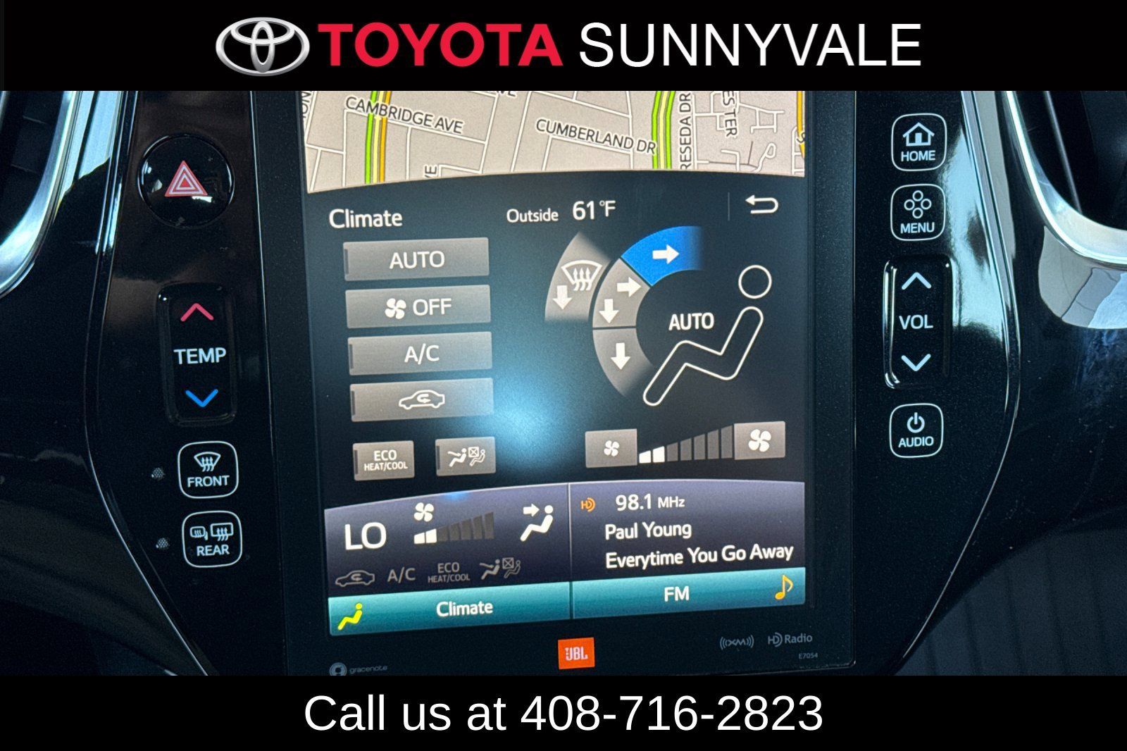 Used 2018 Toyota Prius Four Touring w/ Premium Convenience Package FWD image 26
