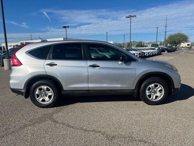 Used 2016 Honda CR-V LX image 2