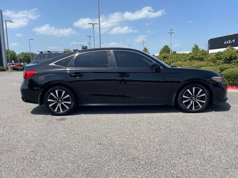 Used 2023 Honda Civic EX image 8