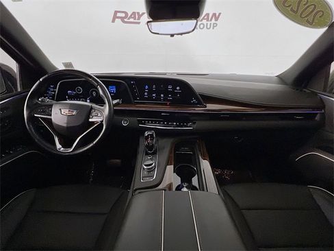 Used 2023 Cadillac Escalade ESV Premium Luxury w/ Performance Package image 25